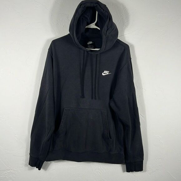 🔥 Vintage NIKE Essential Embroidered Black Pullover Hoodie Sweatshirt Sz M -EUC - Picture 1 of 12